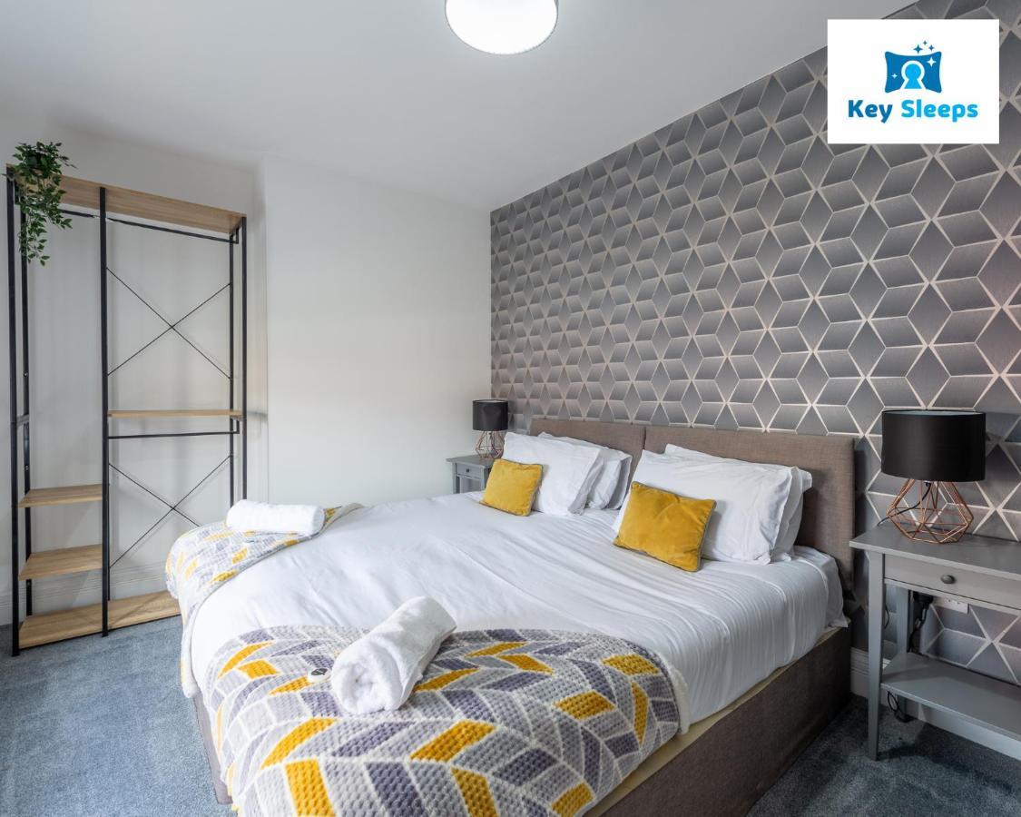 Five Bedroom Spacious Modern House By Keysleeps Short Lets Workington Lake District Beach Экстерьер фото